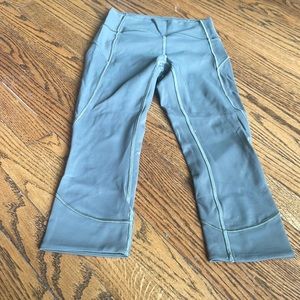 Lululemon leggings size 4